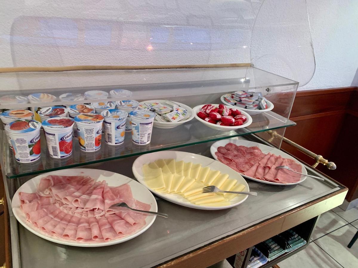 Hotel Gamper بيلينزونا المظهر الخارجي الصورة
